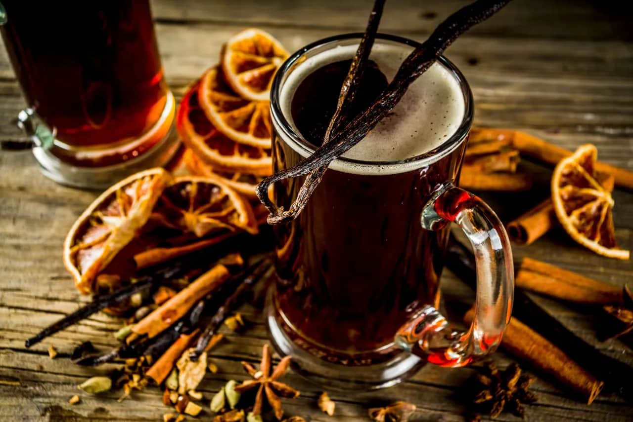 Grzane piwo: Jakie piwo wybrać? Prosty przewodnik